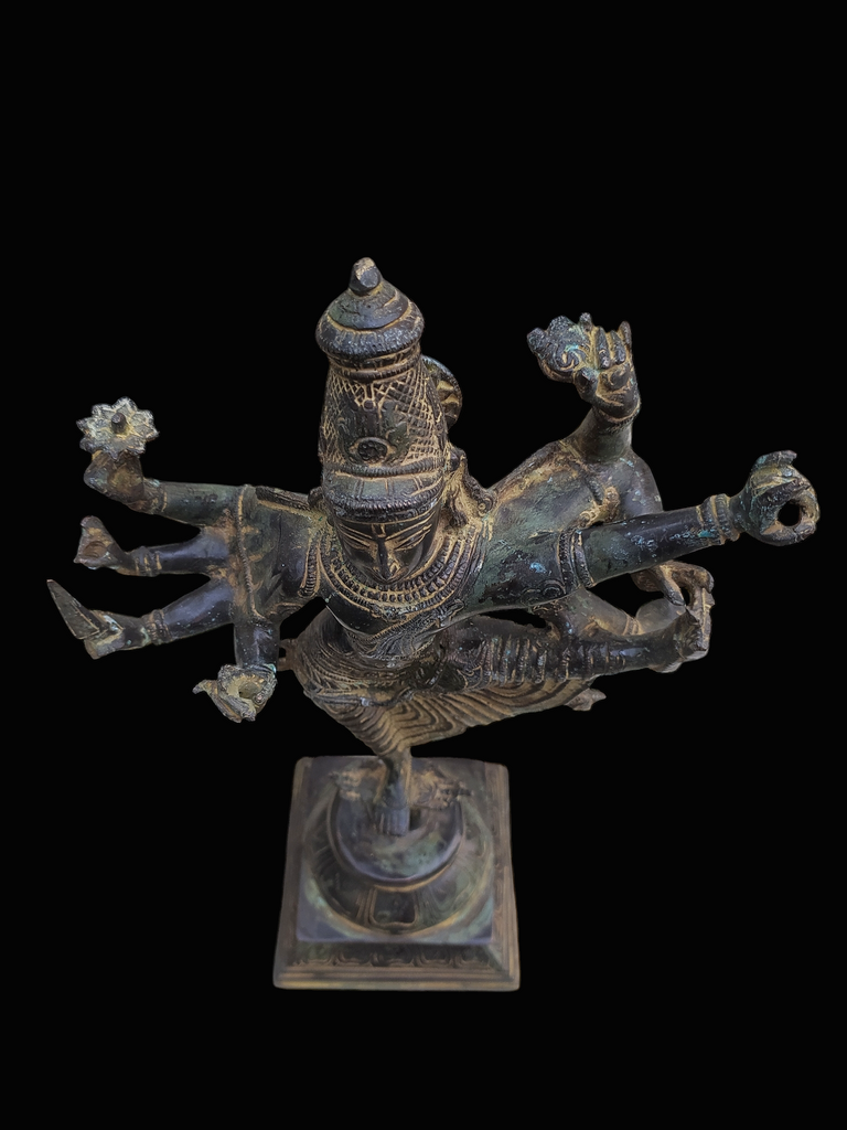 Magnificent Brass Sculpture of Lord Shiva As Dancing Natraja. Height 42 cm x Width 22 cm