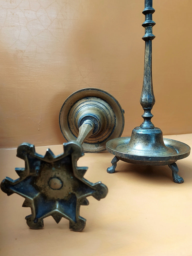 Vintage Pair Of Handcrafted Brass Vilakku Lamps, Height 32.5 & 33.5 cm x Diameter 10 cm