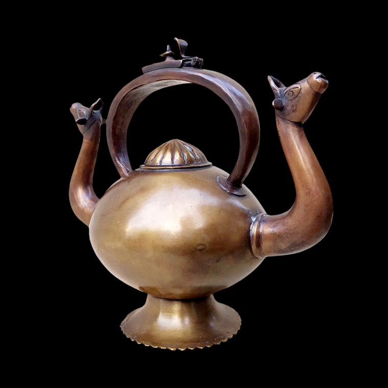 Vintage Brass & Copper Kamadalam for Holy Ganges Water. Height 22 cm