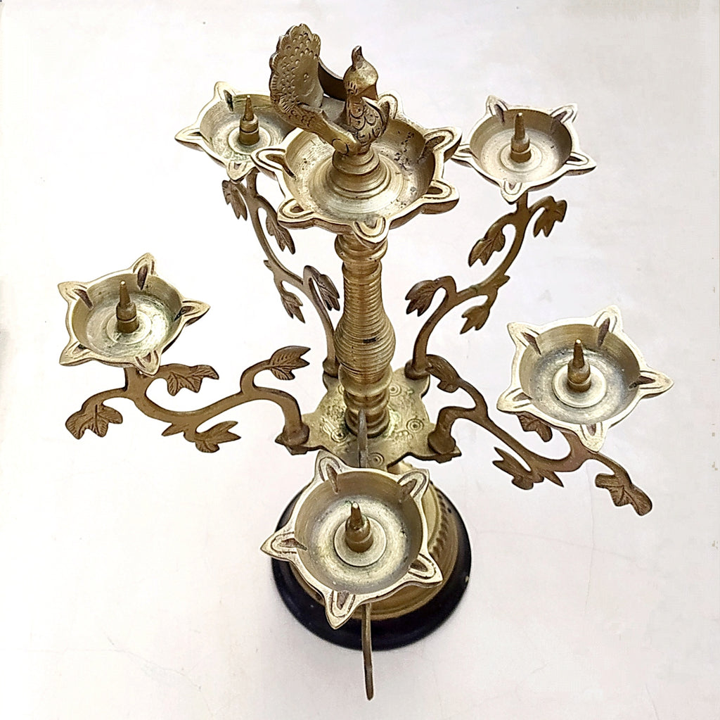 Exquisite Brass Candelabra Oil and Wick Lamp With 4 Arms, Height 38 cm x Width 28 cm