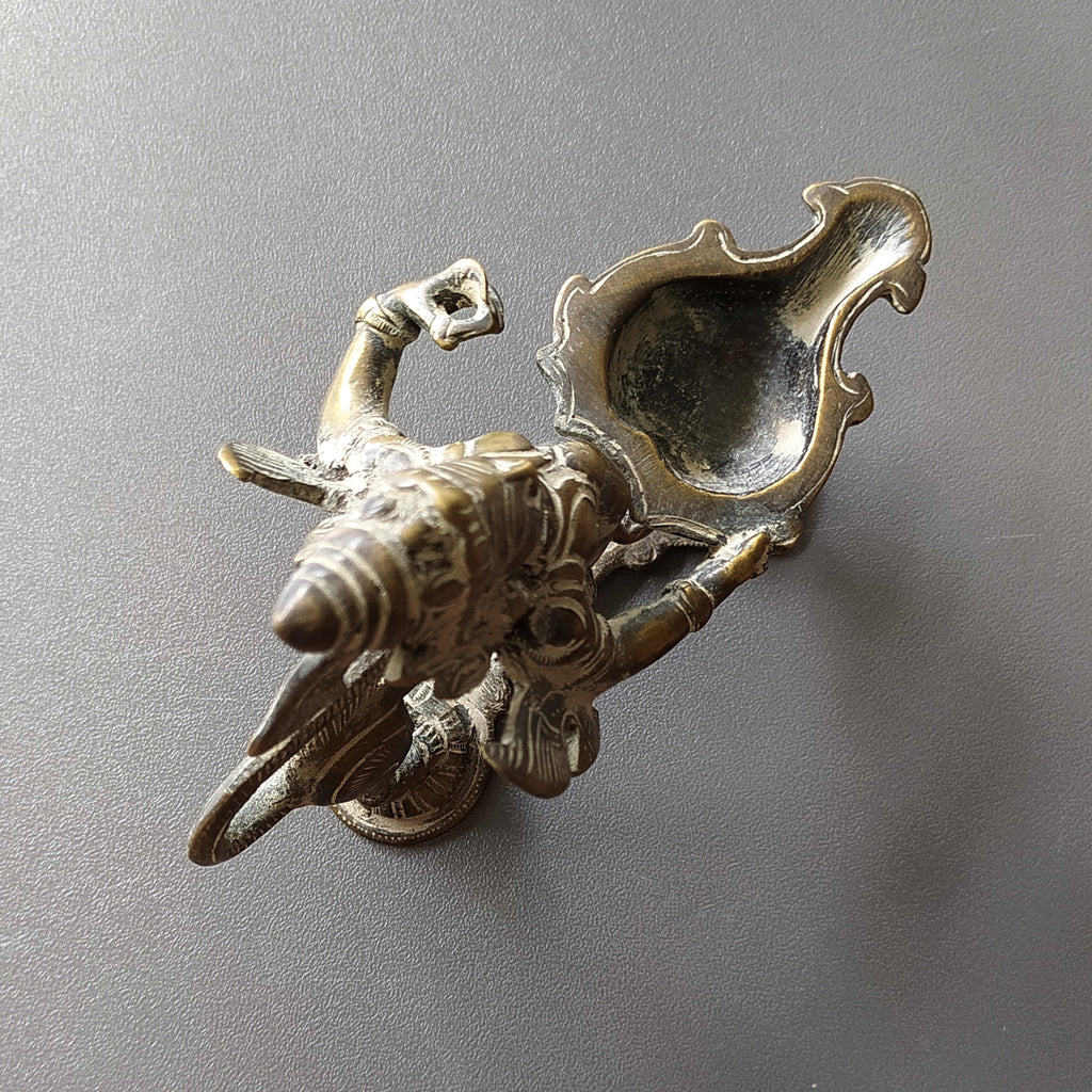 Handheld Brass Aarti Of Garuda - Mount Of Lord Vishnu With The Mythical Yali. L 14 x Ht 13 x W 7 cm