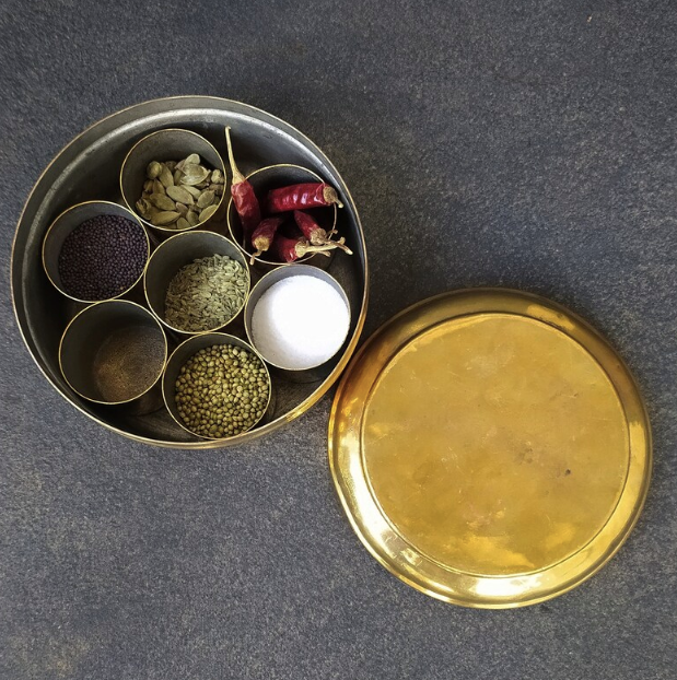 Vintage Round Brass Condiment | Spice Box With 7 Containers, Diameter 20 cm x Ht 12 cm