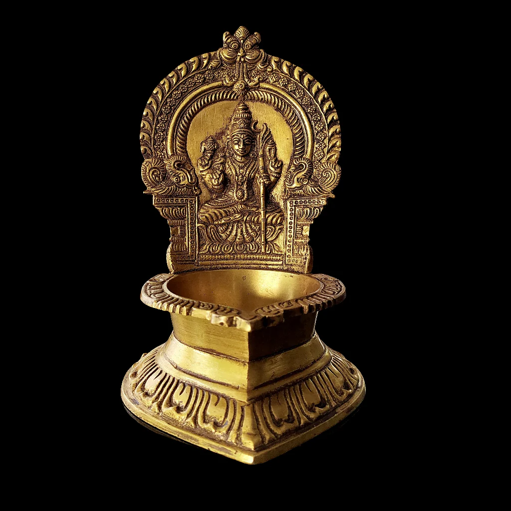 Divine Lakshmi Vilakku - Traditional Brass Oil Lamp From South India. Ht 21 cm x W 13.5 cm x L 15.5 cm