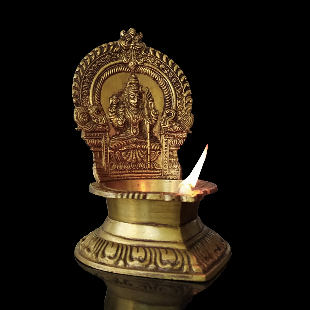 Divine Lakshmi Vilakku - Traditional Brass Oil Lamp From South India. Ht 21 cm x W 13.5 cm x L 15.5 cm