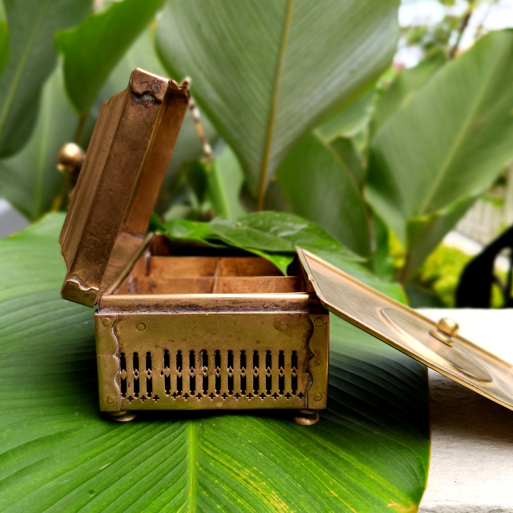 Traditional Brass Paan Dan | Betel Nut Box With 7 Compartments. Length 17 cm