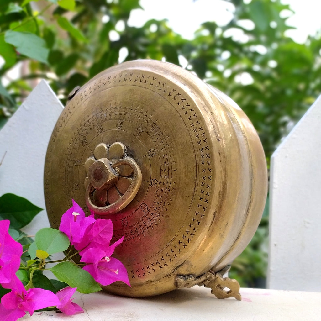 Traditional Brass Chappati Dabba | Bread Box From Northern India - Diameter 21 cm x Ht 10 cms