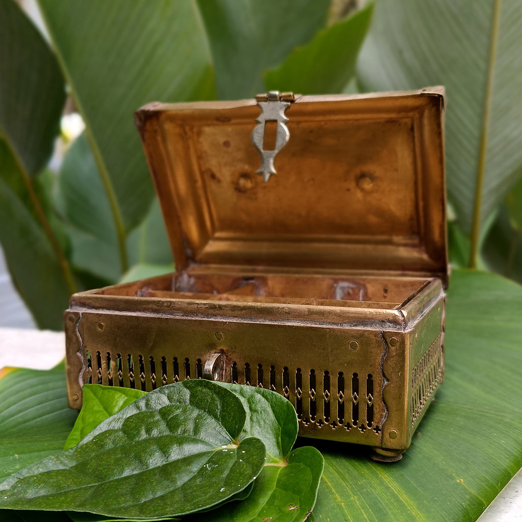 Traditional Brass Paan Dan | Betel Nut Box With 7 Compartments. Length 17 cm