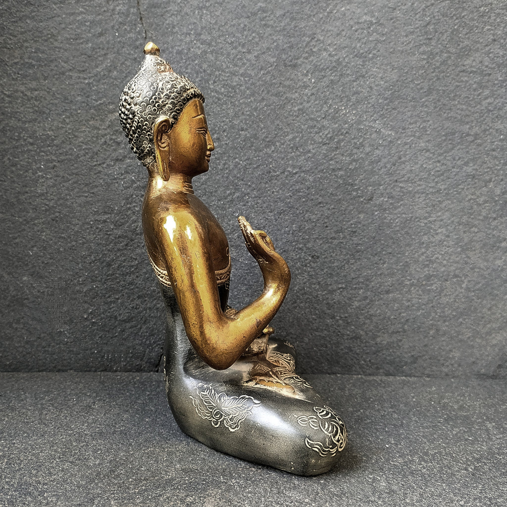 Vintage Brass Sculpture Of Buddha In Vitarka Mudra Posture. Ht 23 cm x W 17 x D 10 cm