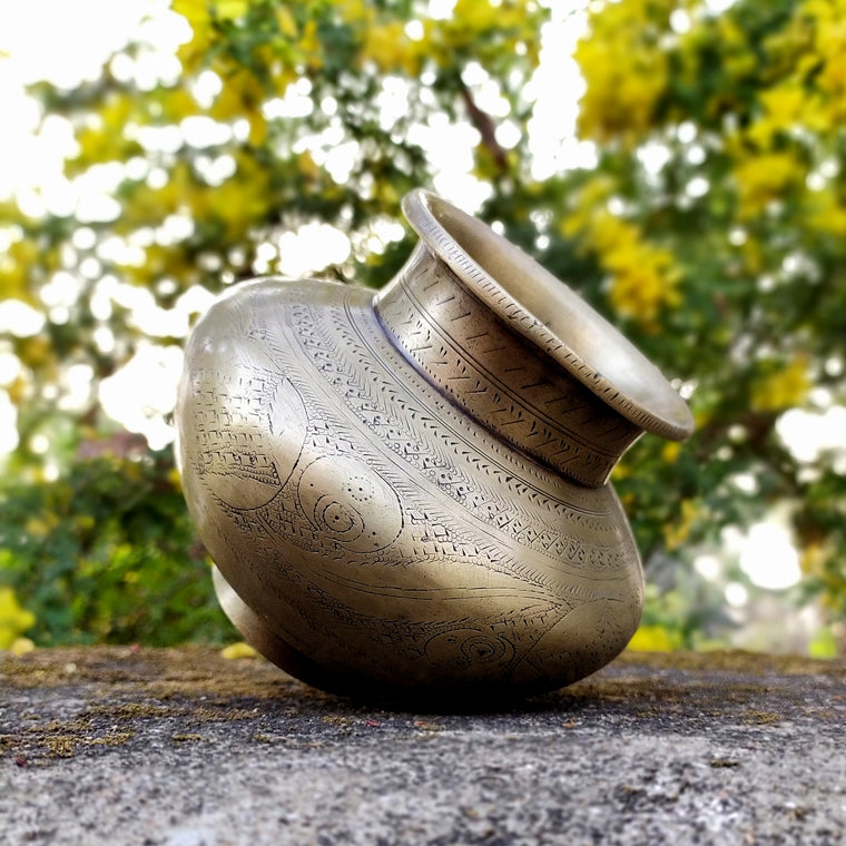 Vintage Brass Lota, Drinking Water Vessel Engraved With Floral Motifs. Height 12 cm x Diameter 9 cm