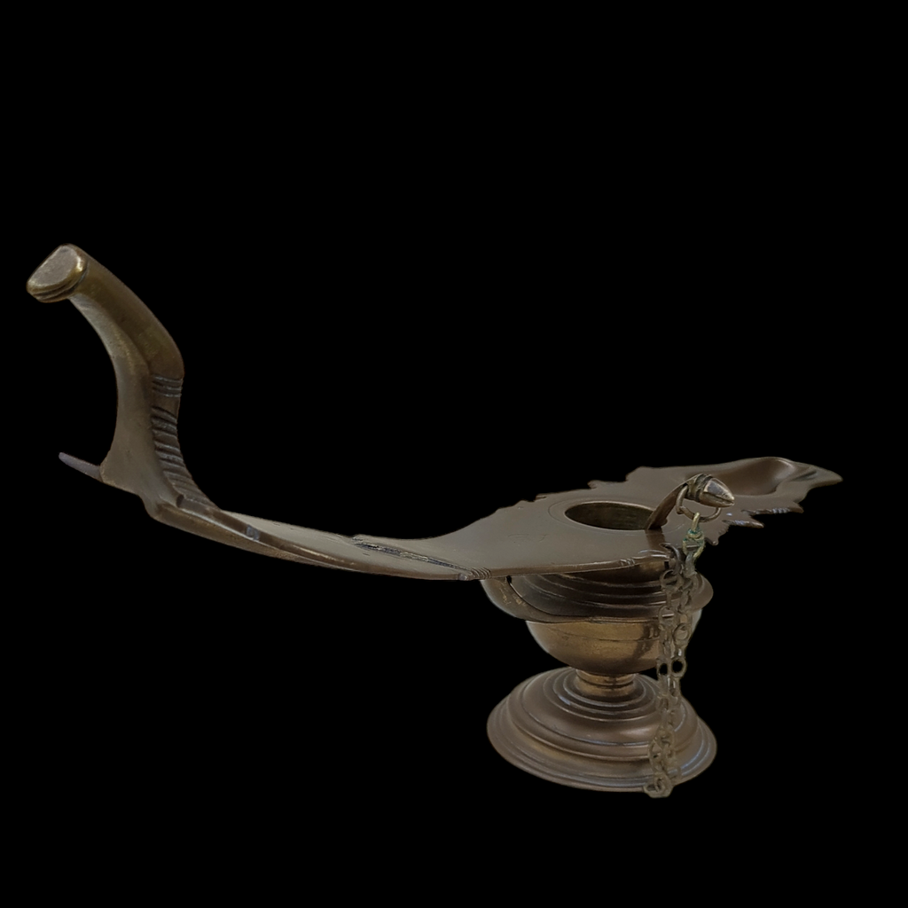 Changalavottom - Heritage Oil Lamp Of Kerala With A Brass Spoon. Length 40 cm