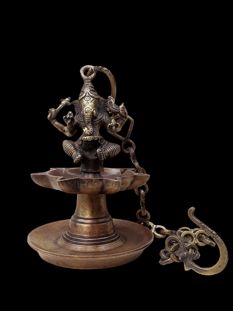 Divine Ganesha Vilakku - Vintage Brass Oil Lamp From South India. Length 76 cm x Diameter 13 cm