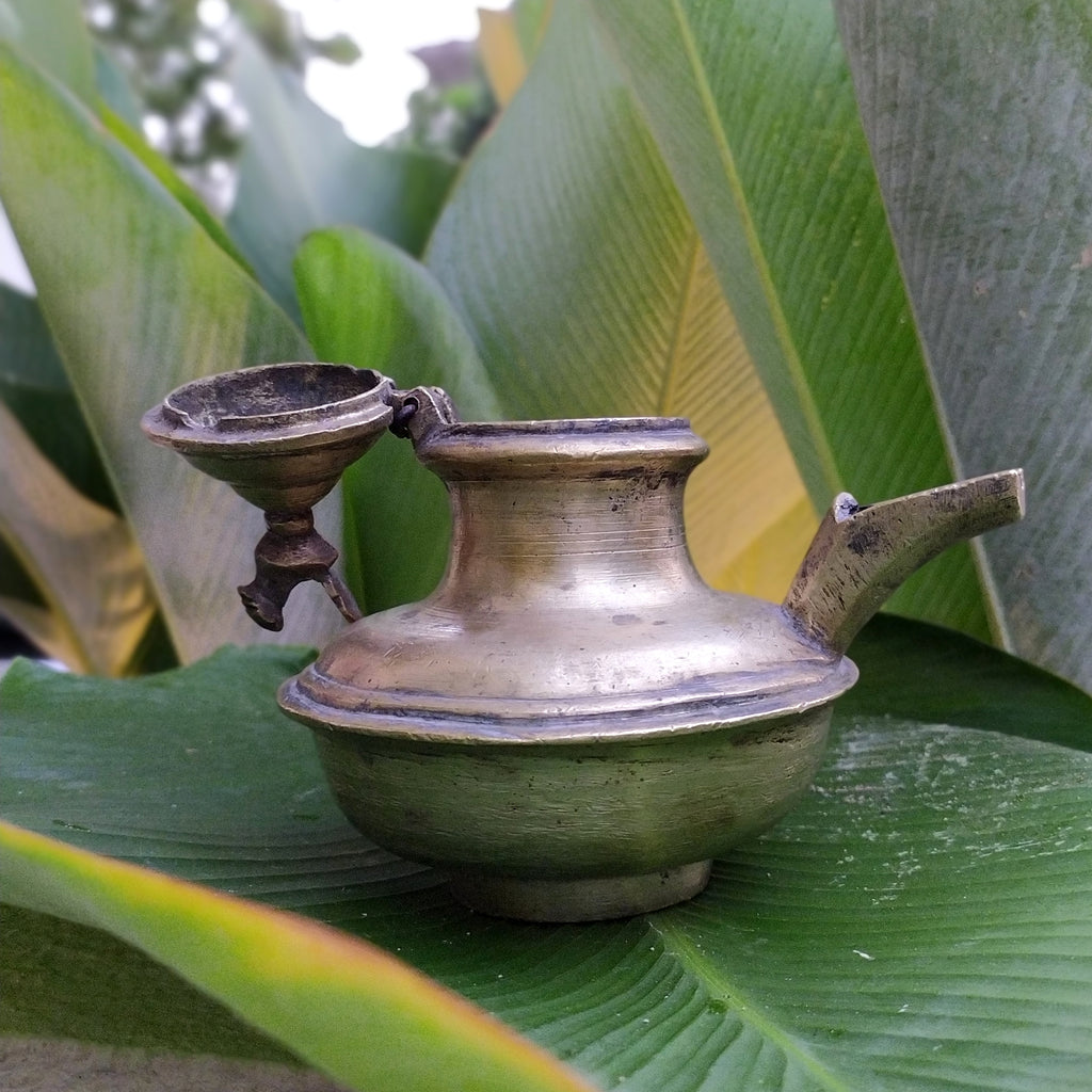 Vintage Brass Ghee Daan With Spout From South India, Ht 15 cm x Length 16 cm