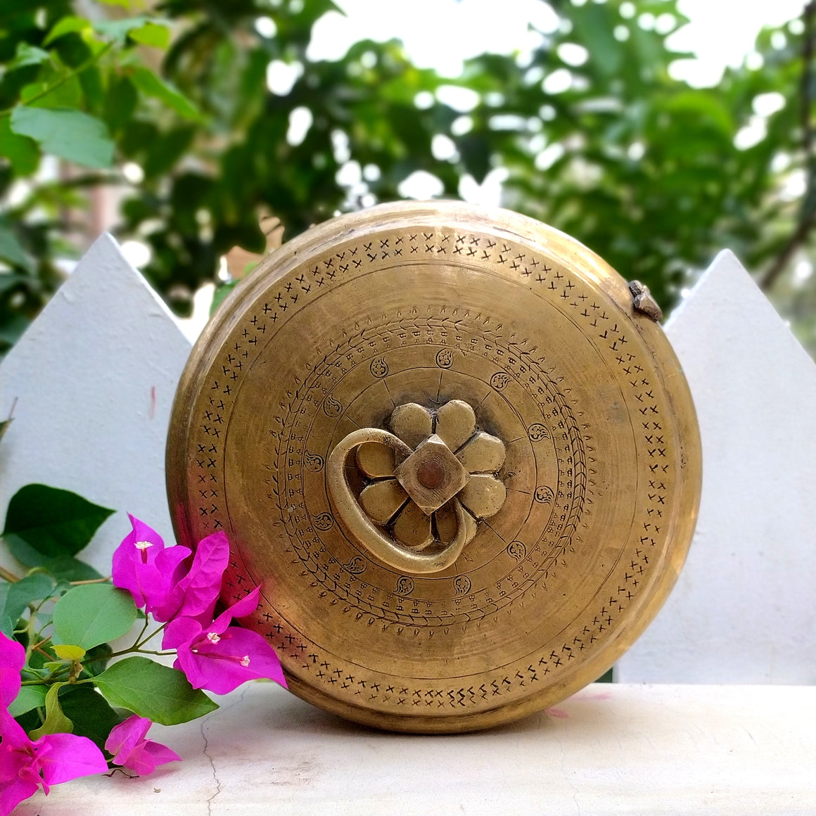 Traditional Brass Chappati Dabba | Bread Box From Northern India - Diameter 21 cm x Ht 10 cms
