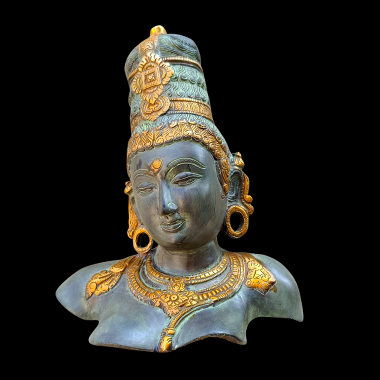 Magnificent Brass Bust Of Parvati - Indian Goddess of Fertility, Love & Devotion. Height 30 cm x Width 24 cm