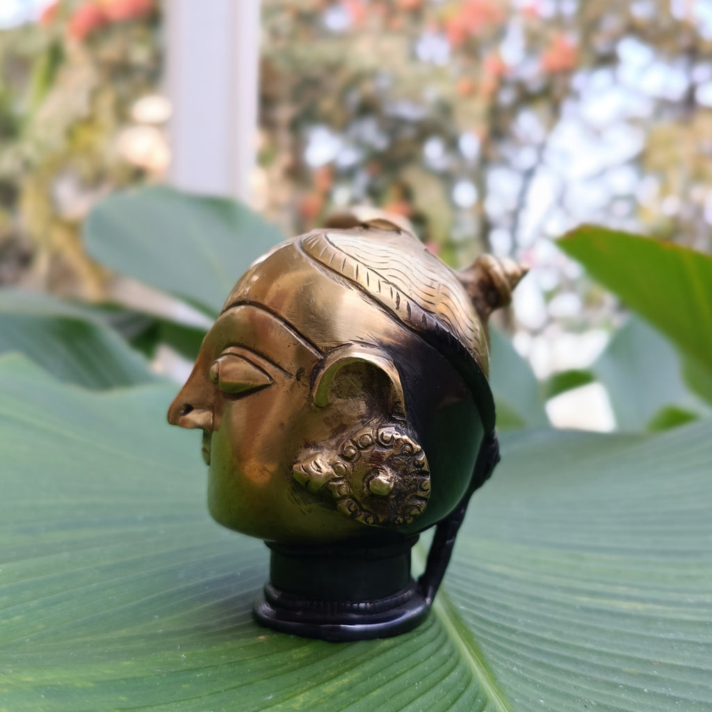 Vintage Brass Bust of Gangaur Gauri - Goddess of Fertility, Love & Devotion. Height 11 cm