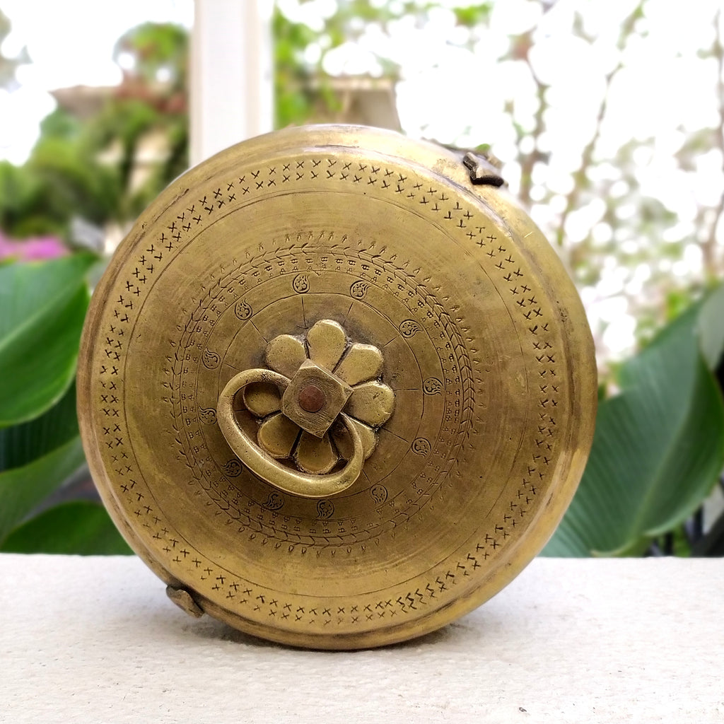 Traditional Brass Chappati Dabba | Bread Box From Northern India - Diameter 21 cm x Ht 10 cms