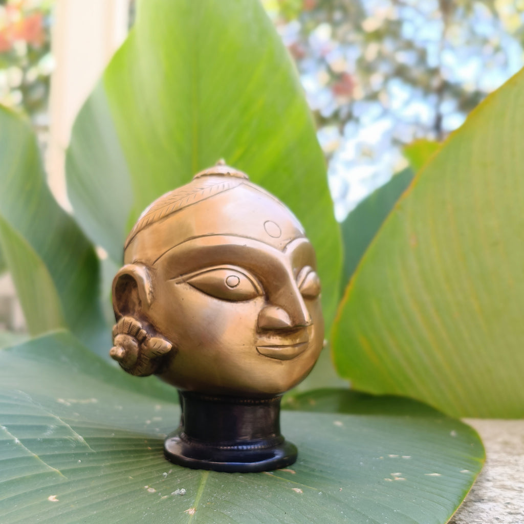 Vintage Brass Bust of Gangaur Gauri - Indian Goddess of Fertility, Love & Devotion . Height 15 cm