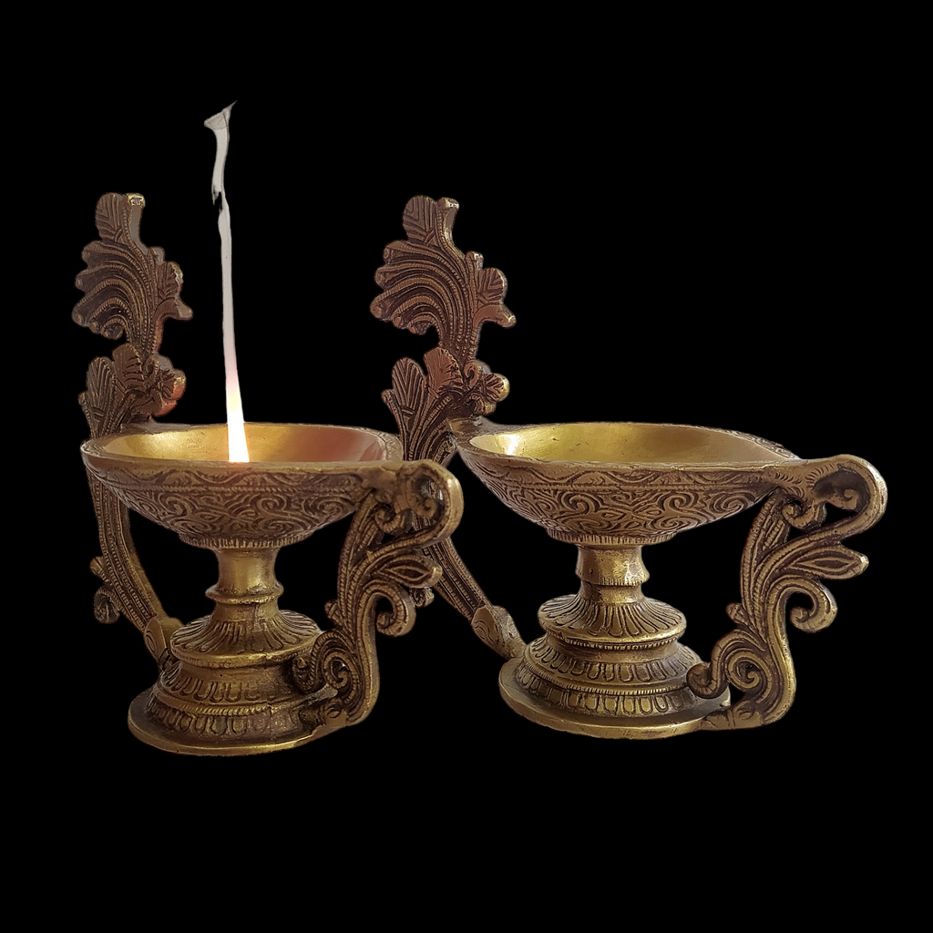 Ornate Pair of Brass Oil Vilakkus | Diyas. Length 21 cm x Height 18 cm x Width 10 cm