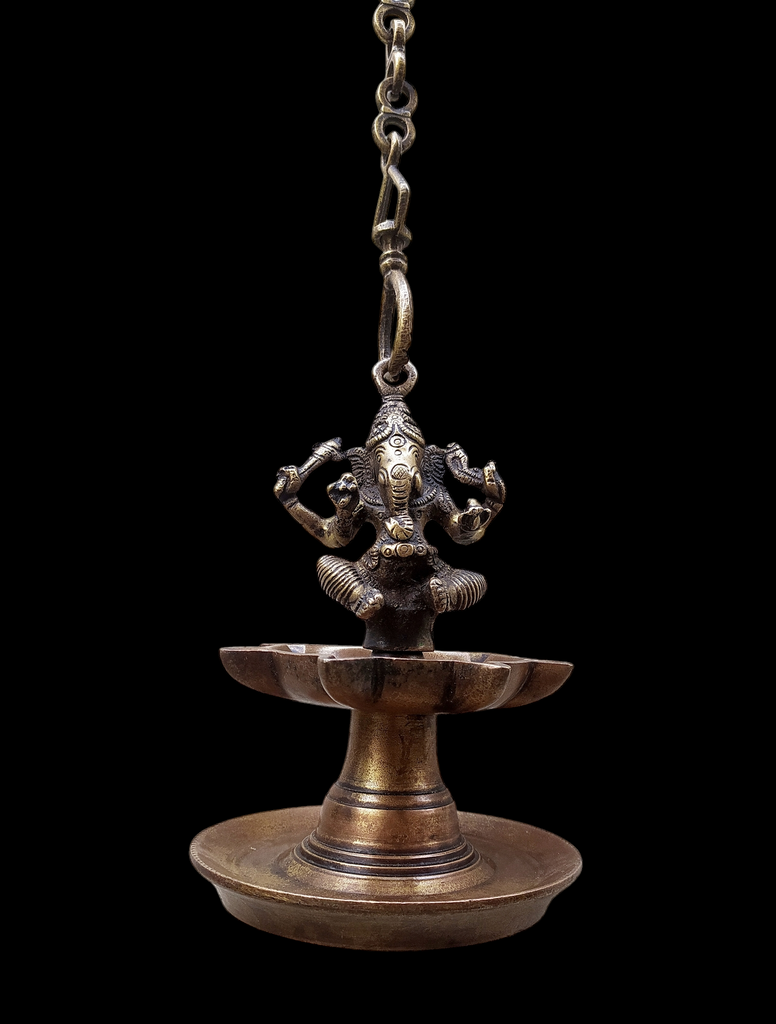 Divine Ganesha Vilakku - Vintage Brass Oil Lamp From South India. Length 76 cm x Diameter 13 cm