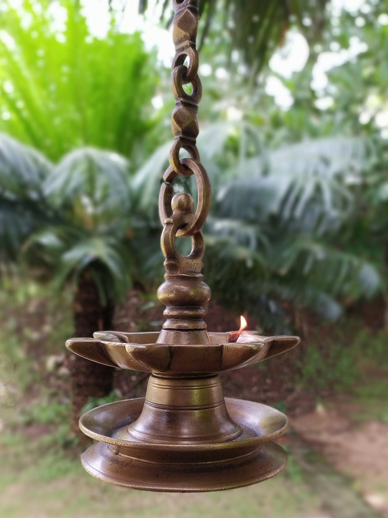 Thooku Vilakku - Heritage Brass Oil Lamp From South India. Length 60 cm x Diameter 11.5 cm