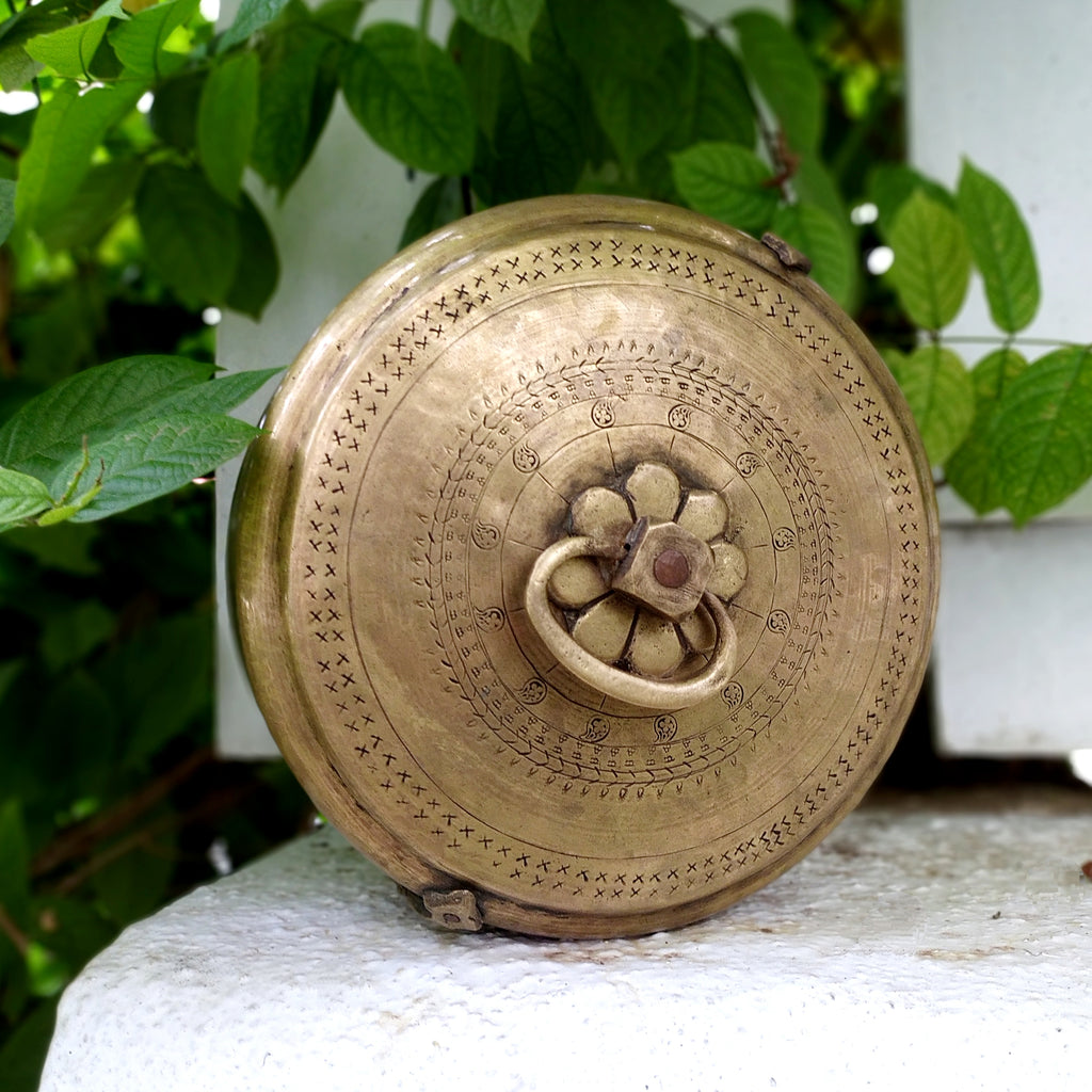 Traditional Brass Chappati Dabba | Bread Box From Northern India - Diameter 21 cm x Ht 10 cms