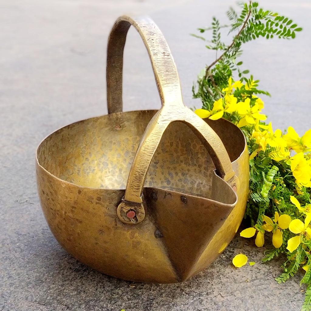 Vintage Brass Food Serving Vessel From South India. Length 27 cm  x Height 24 cm x Diameter 20 cm