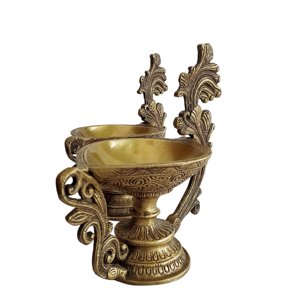 Ornate Pair of Brass Oil Vilakkus | Diyas. Length 21 cm x Height 18 cm x Width 10 cm