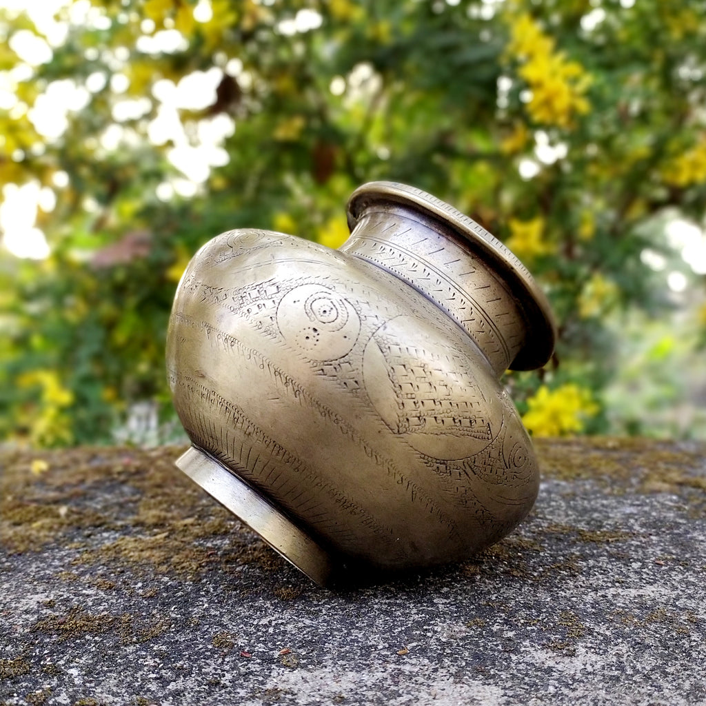 Vintage Brass Lota, Drinking Water Vessel Engraved With Floral Motifs. Height 12 cm x Diameter 9 cm