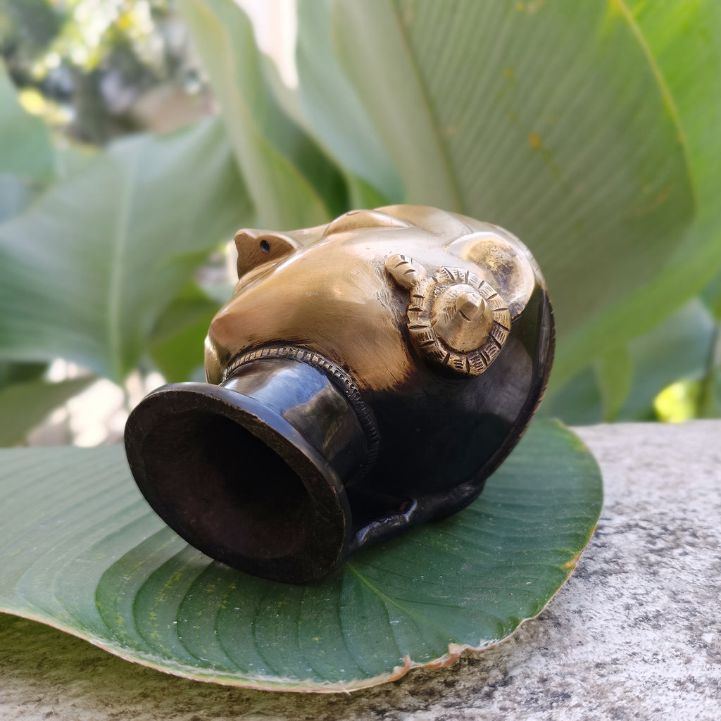 Vintage Brass Bust of Gangaur Gauri - Indian Goddess of Fertility, Love & Devotion . Height 15 cm