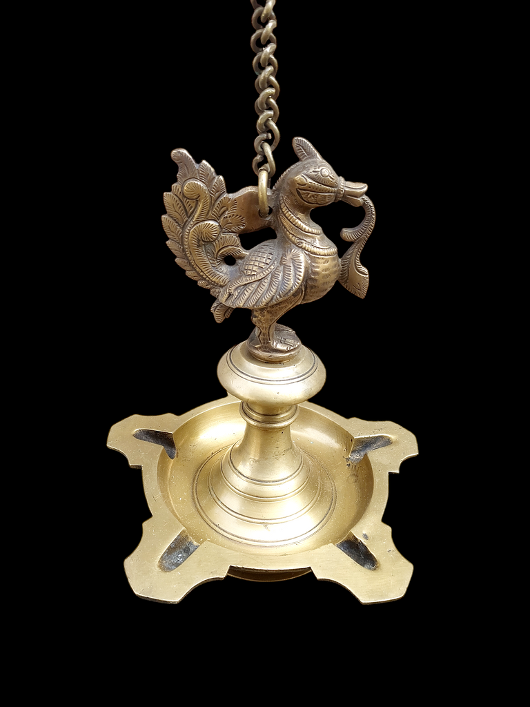 Majestic Brass Oil & Wick Lamp With The Mythical Hamsa - Length 76 cm