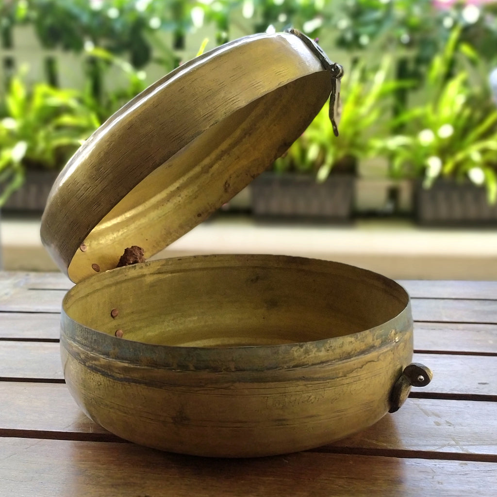 Traditional Brass Chappati Dabba | Bread Box From Northern India - Diameter 23 cm x Ht 10 cms