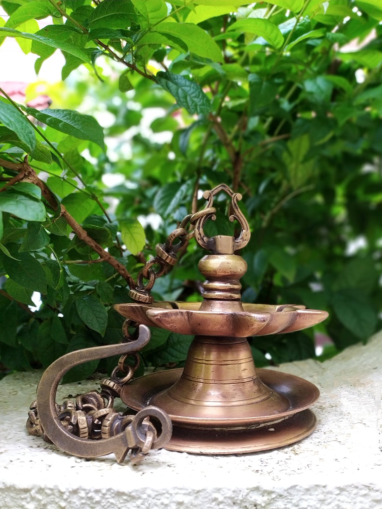 Thooku Vilakku - Heritage Brass Oil Lamp From South India. Length 62 cm x Diameter 13.5 cm