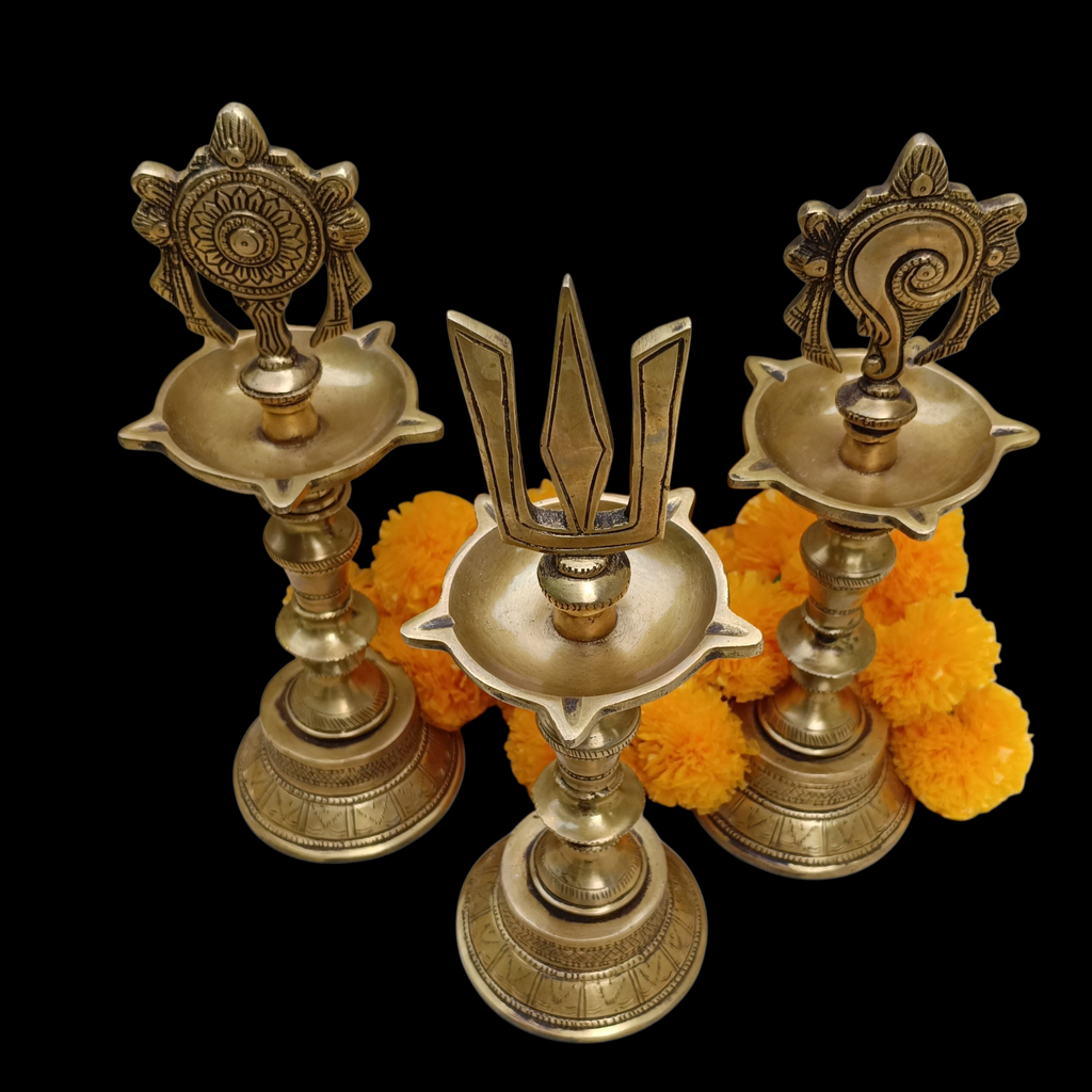 Divine Brass Samay Oil lamps With The Shanku, Chakra & Namam Symbols Of Lord Vishnu. Height 30 cm