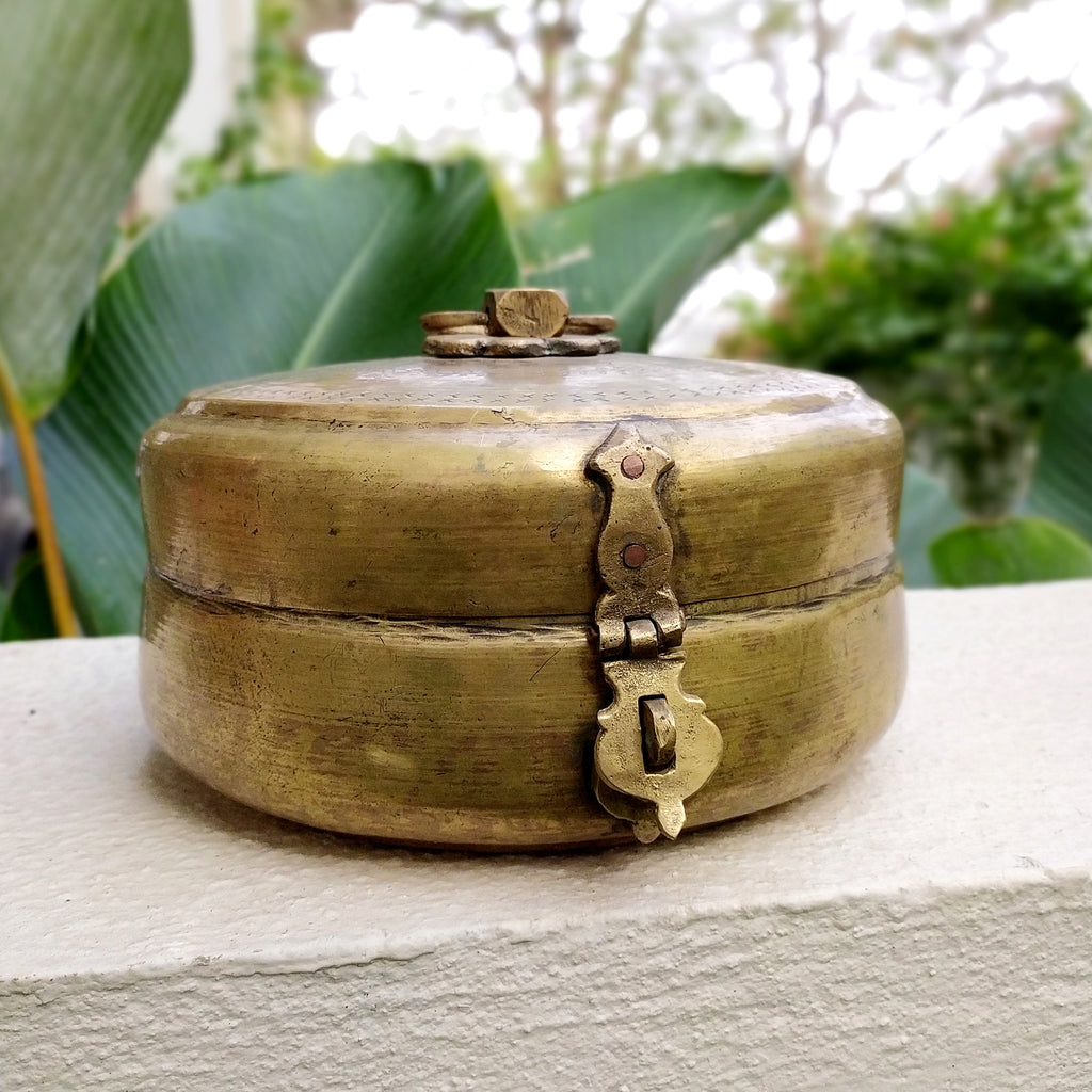 Traditional Brass Chappati Dabba | Bread Box From Northern India - Diameter 21 cm x Ht 10 cms