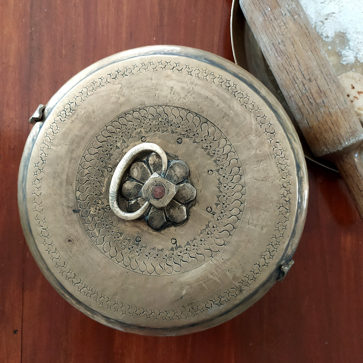 Traditional Brass Chappati Dabba | Bread Box From Northern India - Diameter 23 cm x Ht 10 cms