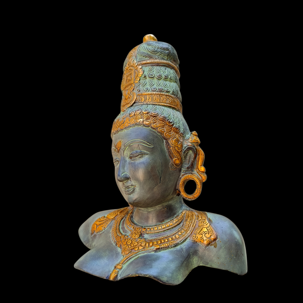 Magnificent Brass Bust Of Parvati - Indian Goddess of Fertility, Love & Devotion. Height 30 cm x Width 24 cm