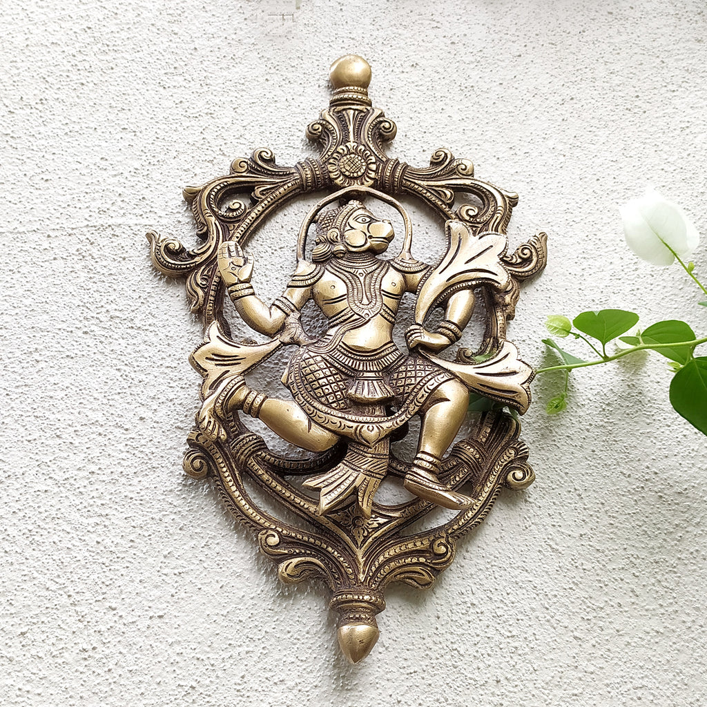 Majestic Handcrafted Brass Plaque of Hindu Diety Hanuman. Height 34 cm x Width 21 cm