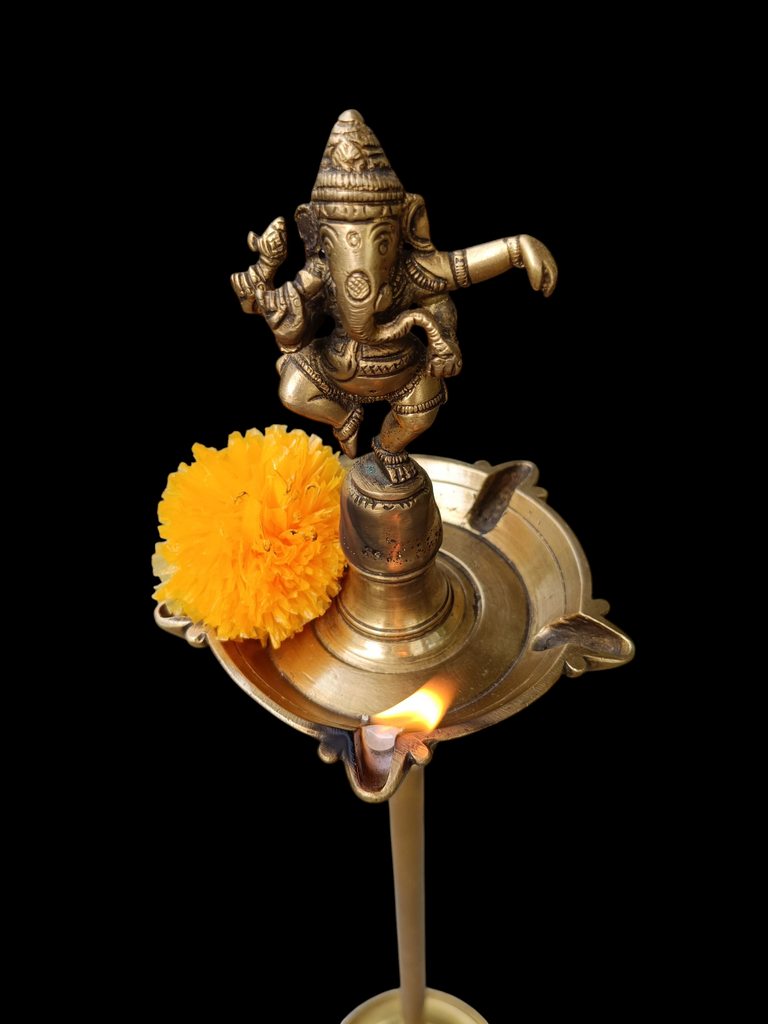 Divine Brass Oil Lamp With Ganesha - God Of Wisdom. Height 68 cm x Diameter 16 cm
