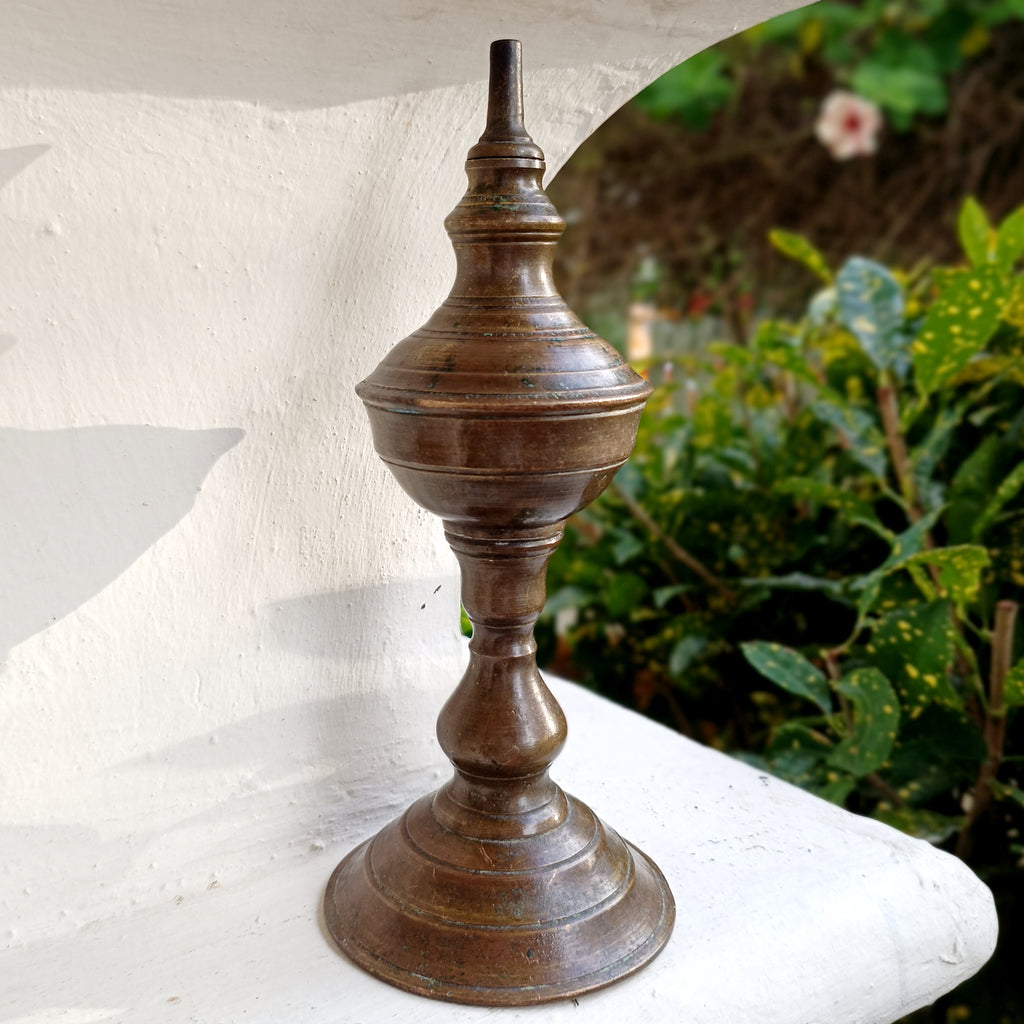 Traditional Brass Oil & Wick Lamp. Height 27 cm x Diameter 11 cm