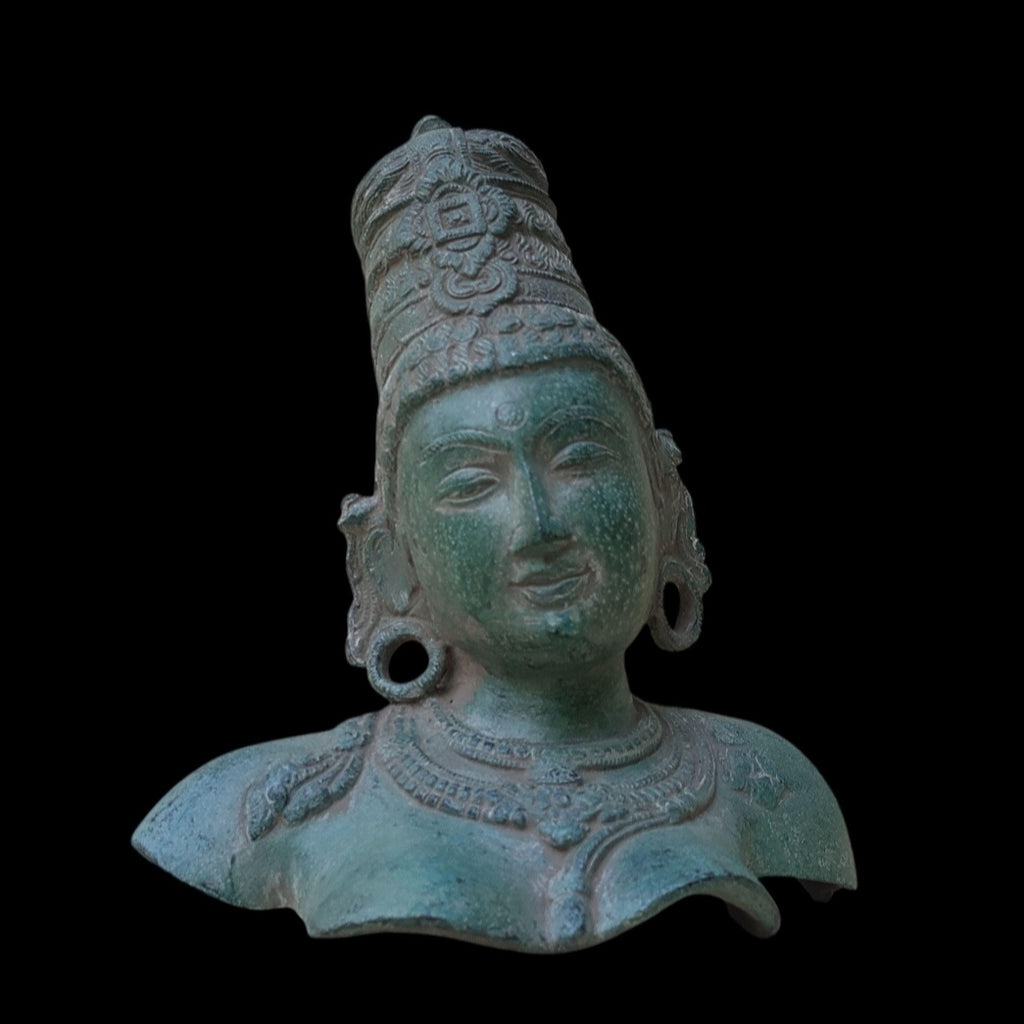 Magnificent Brass Bust Of Parvati - Indian Goddess of Fertility, Love & Devotion. Height 31 cm x Width 24 cm