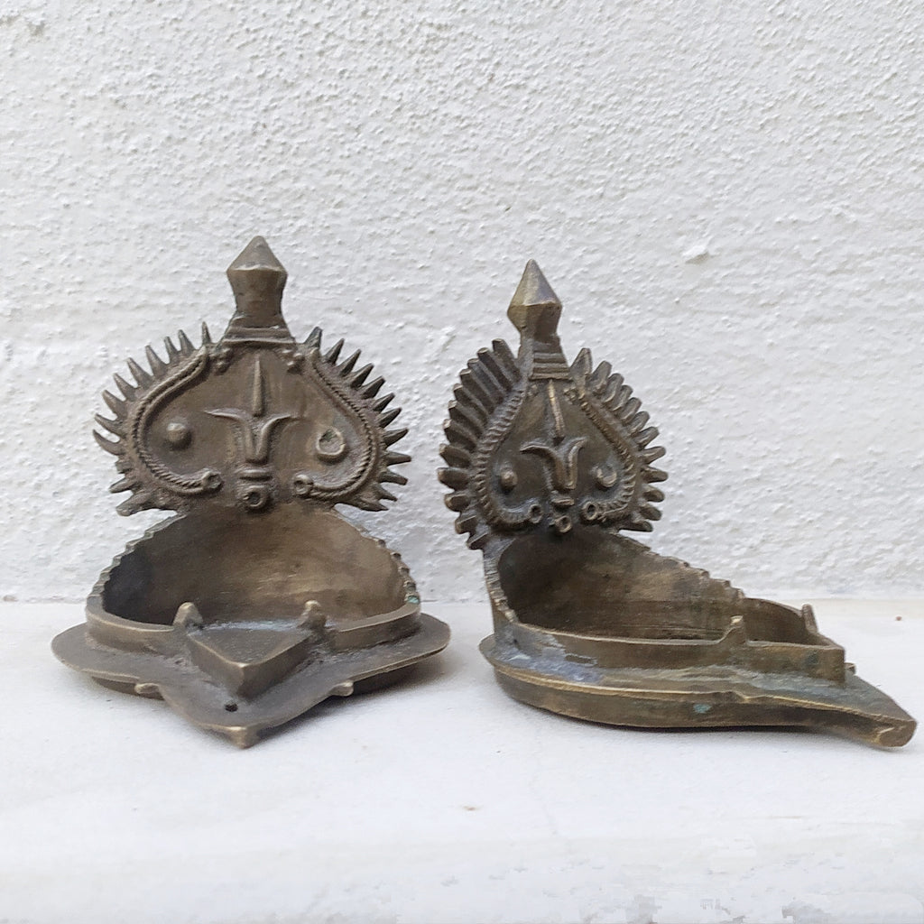 Traditional Pair of Brass Vishnu Oil Lamps from South India. Height 10 x Width 9 cm