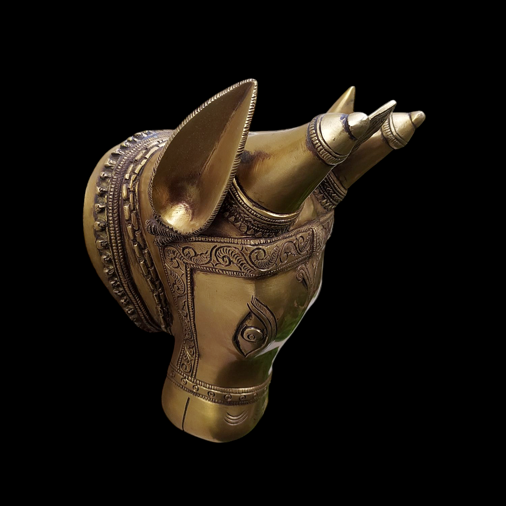 Majestic Handcrafted Brass Nandi Bull - Vahan Of Lord Shiva. Height 27 cm x Width 17 cm x Depth 19 cm