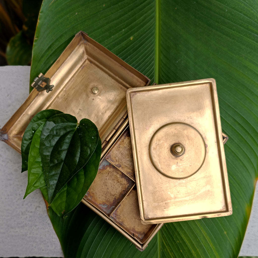 Traditional Brass Paan Dan | Betel Nut Box With 7 Compartments. Length 17 cm
