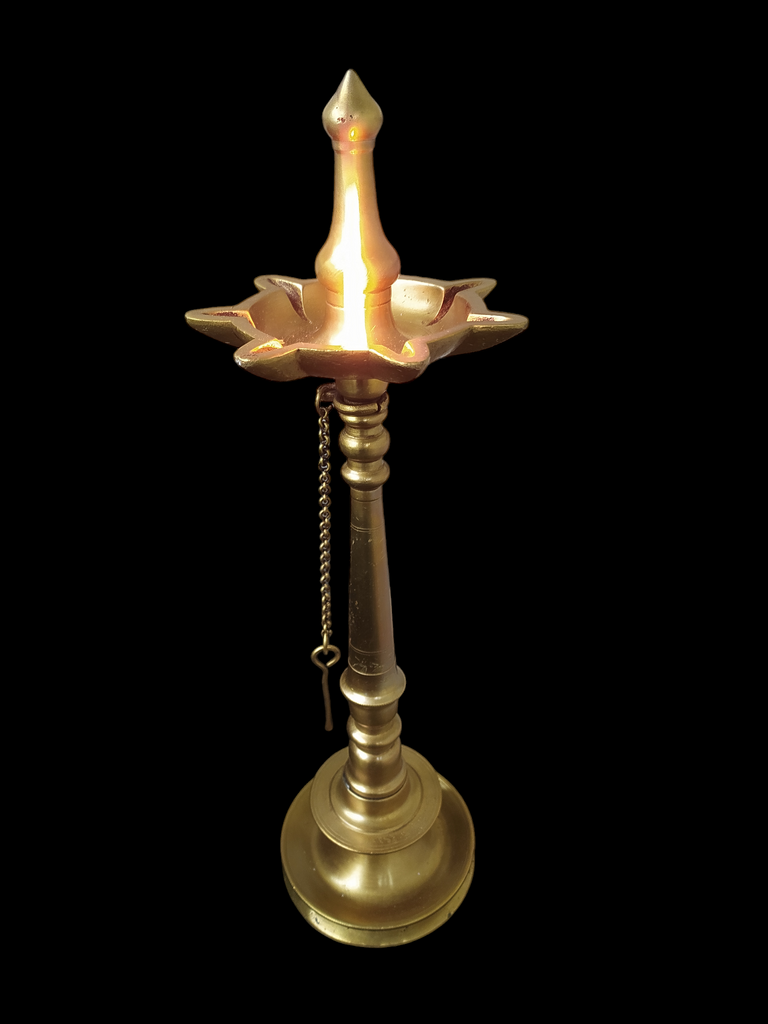 Traditional Brass Oil Lamp | Vilakku With 7 Grooves & Chain. Height 48 cm x Diameter 13 cm