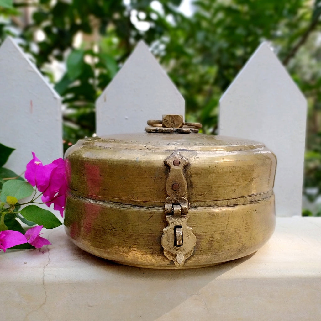 Traditional Brass Chappati Dabba | Bread Box From Northern India - Diameter 21 cm x Ht 10 cms
