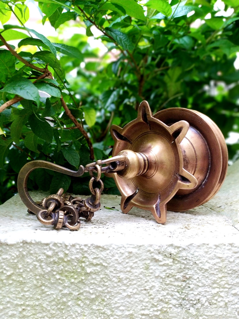 Thooku Vilakku - Heritage Brass Oil Lamp From South India. Length 62 cm x Diameter 13.5 cm