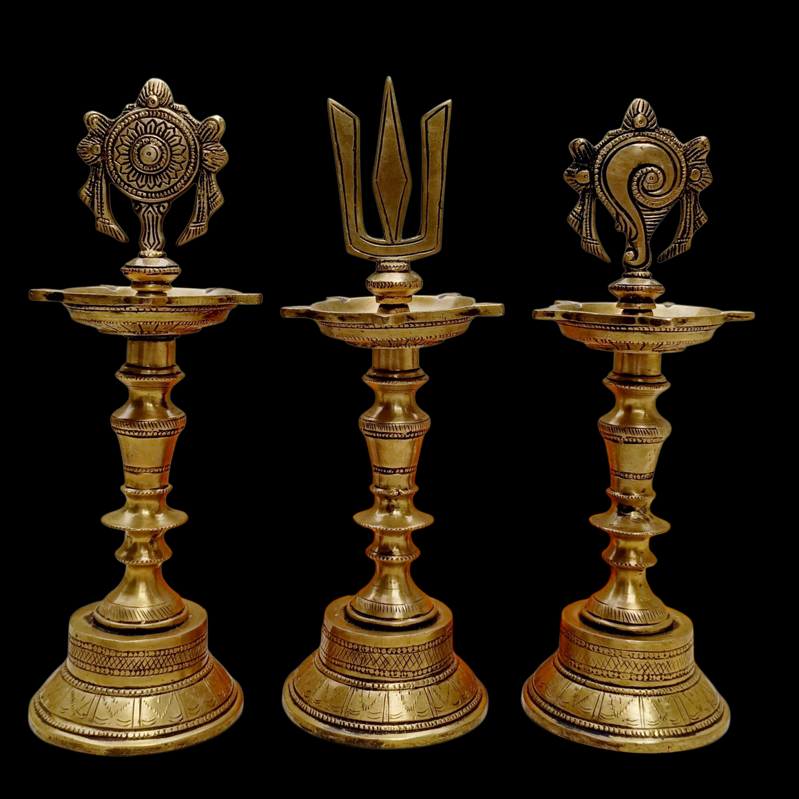 Divine Brass Samay Oil lamps With The Shanku, Chakra & Namam Symbols Of Lord Vishnu. Height 30 cm