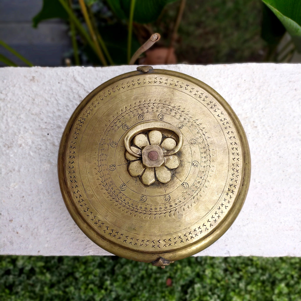 Traditional Brass Chappati Dabba | Bread Box From Northern India - Diameter 21 cm x Ht 10 cms
