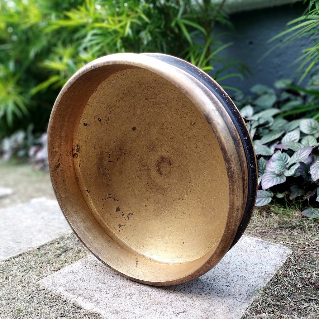 Vintage Traditional Brass Urli From Kerala. Diameter 30 cm x Height 10.5 cm