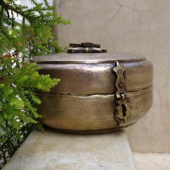 Traditional Brass Chappati Dabba | Bread Box From Northern India - Dia 22 cm x Ht 10 cms